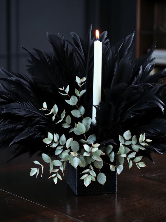 halloween centerpiece with feathers