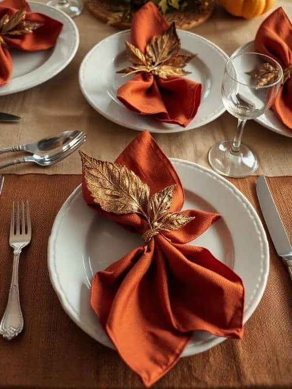 thanksgiving napkin leaf fold